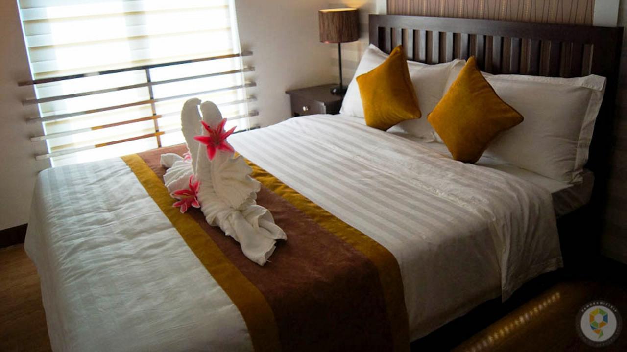 Prime City Resort Hotel Анхелес Экстерьер фото