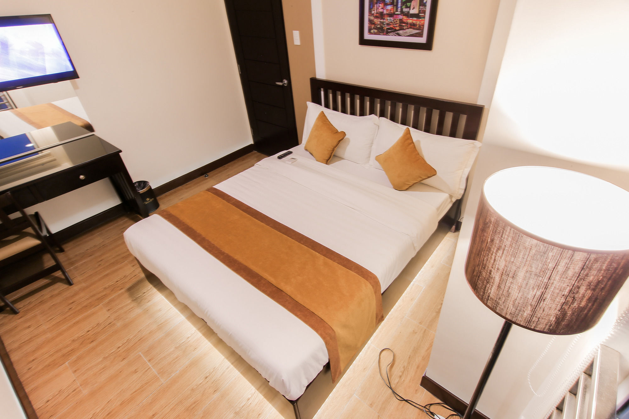 Prime City Resort Hotel Анхелес Экстерьер фото
