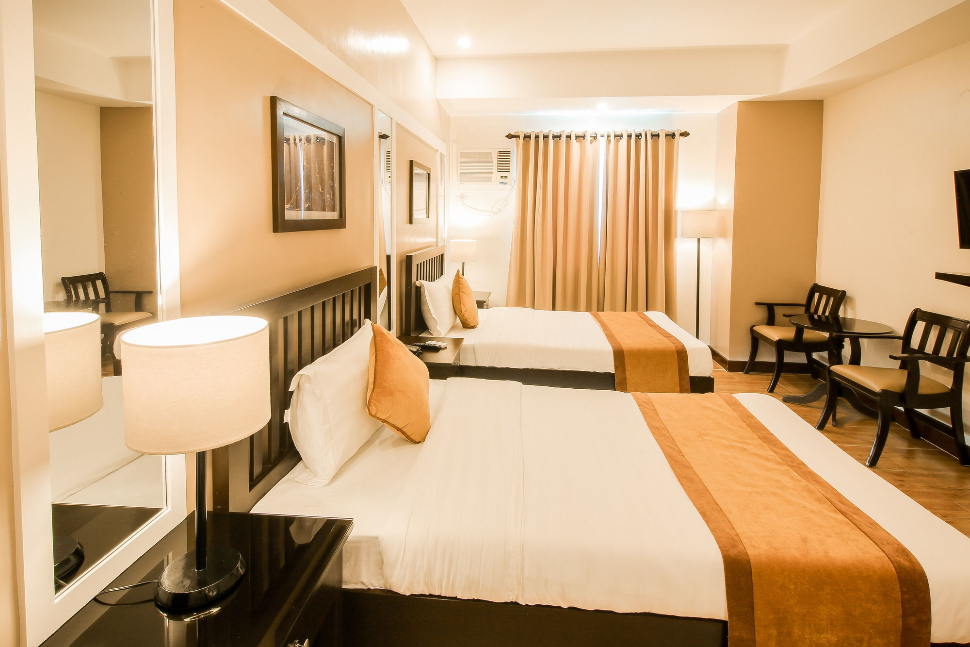 Prime City Resort Hotel Анхелес Экстерьер фото